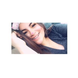 Meet your Posher, Karreen